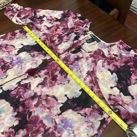 Lane Bryant Blouse Plus Size Women Basic White Pink V Neck Puff Sleeve - Picture 6 of 8